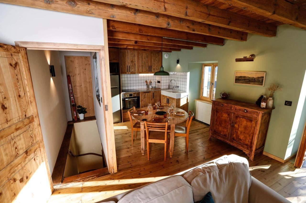 Domaine Agricole Cotzé / Casa rural Enveitg Esterno foto