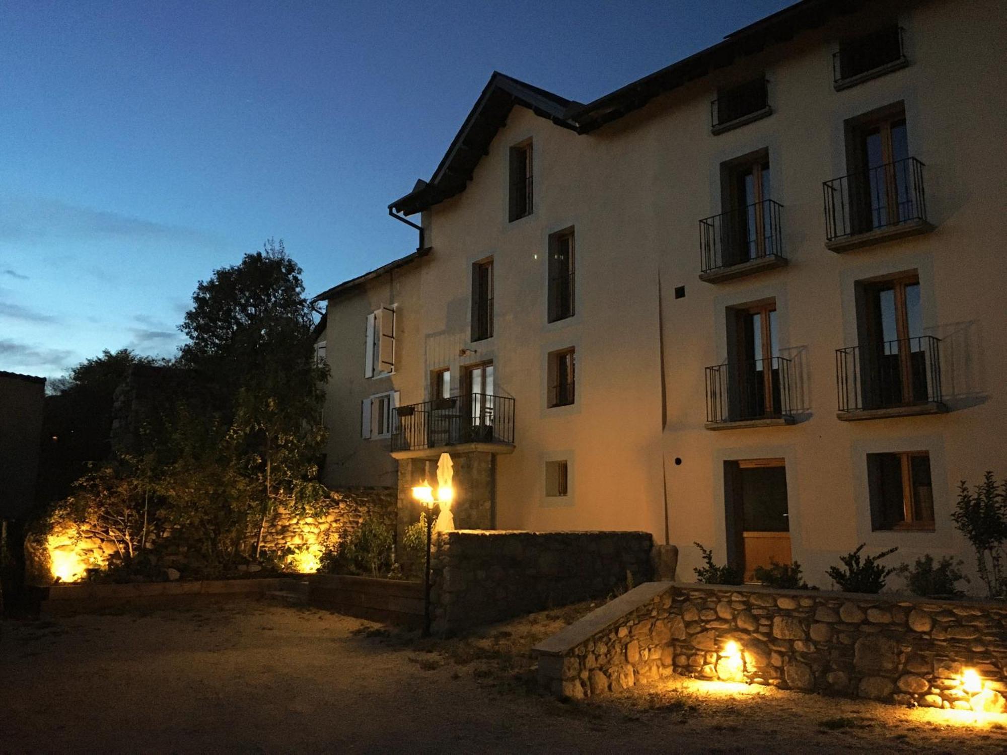 Domaine Agricole Cotzé / Casa rural Enveitg Esterno foto