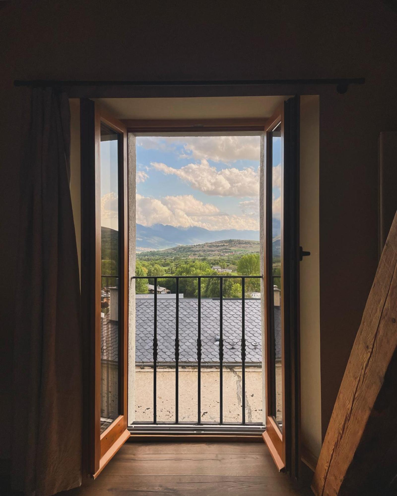 Domaine Agricole Cotzé / Casa rural Enveitg Esterno foto